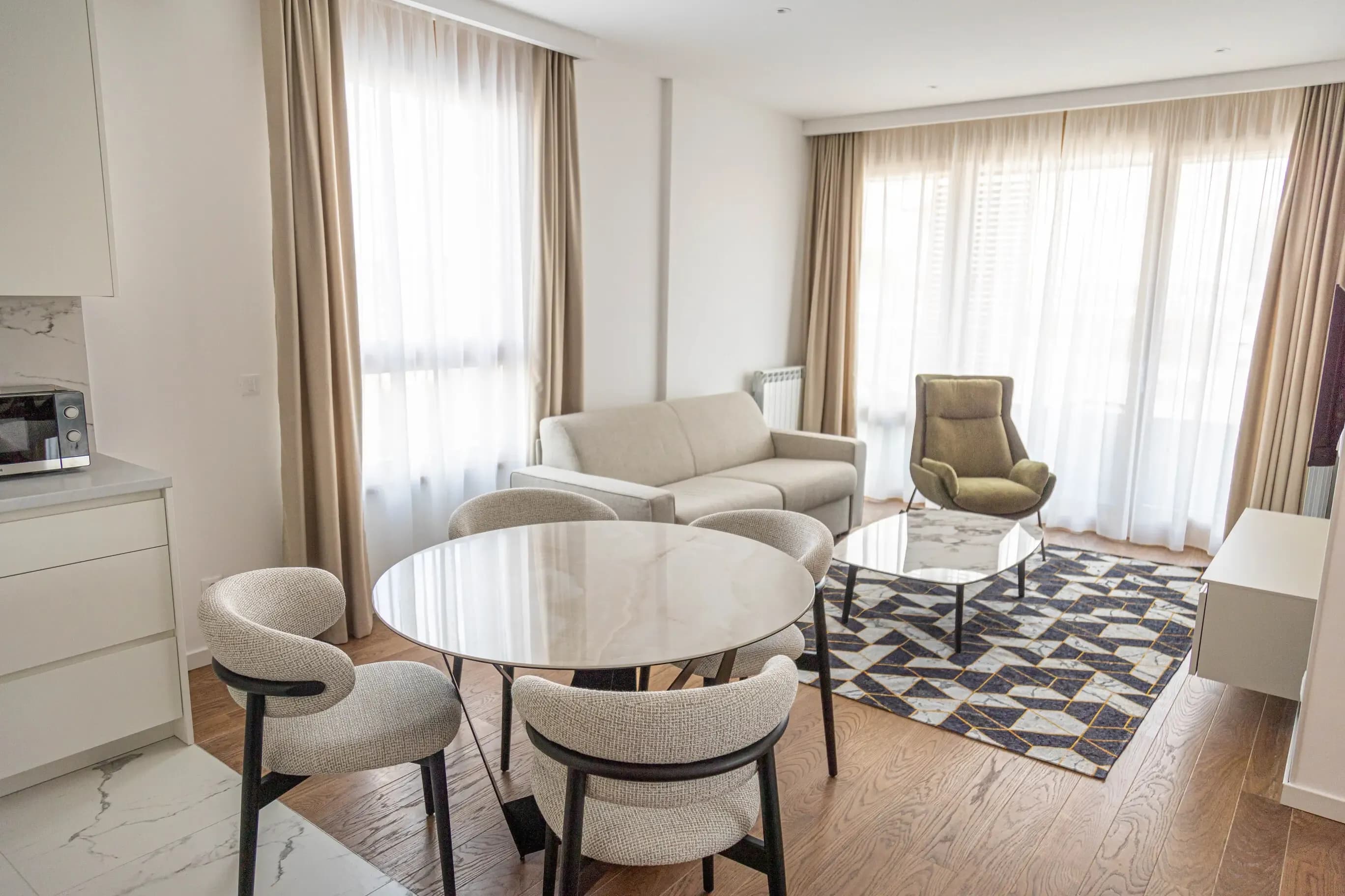Investment AFI Home Skyline gallery image
